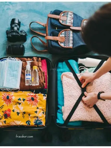 Packing-Essentials-spring-break-travel-tips-for-travelers
