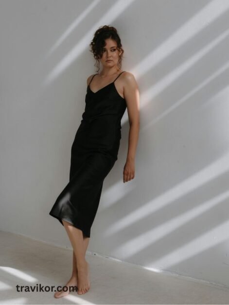 Spaghetti-Strap-Midi-Dress