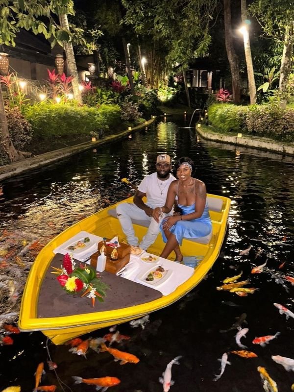 Bali-Indonesia-Tropical-Romance-and-Cultural-Experiences.