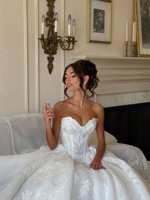 Makeup-Complements-Your-Wedding-Dress